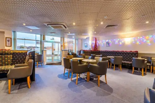 Click Here To Enlarge This Photo Of Lounge Bar